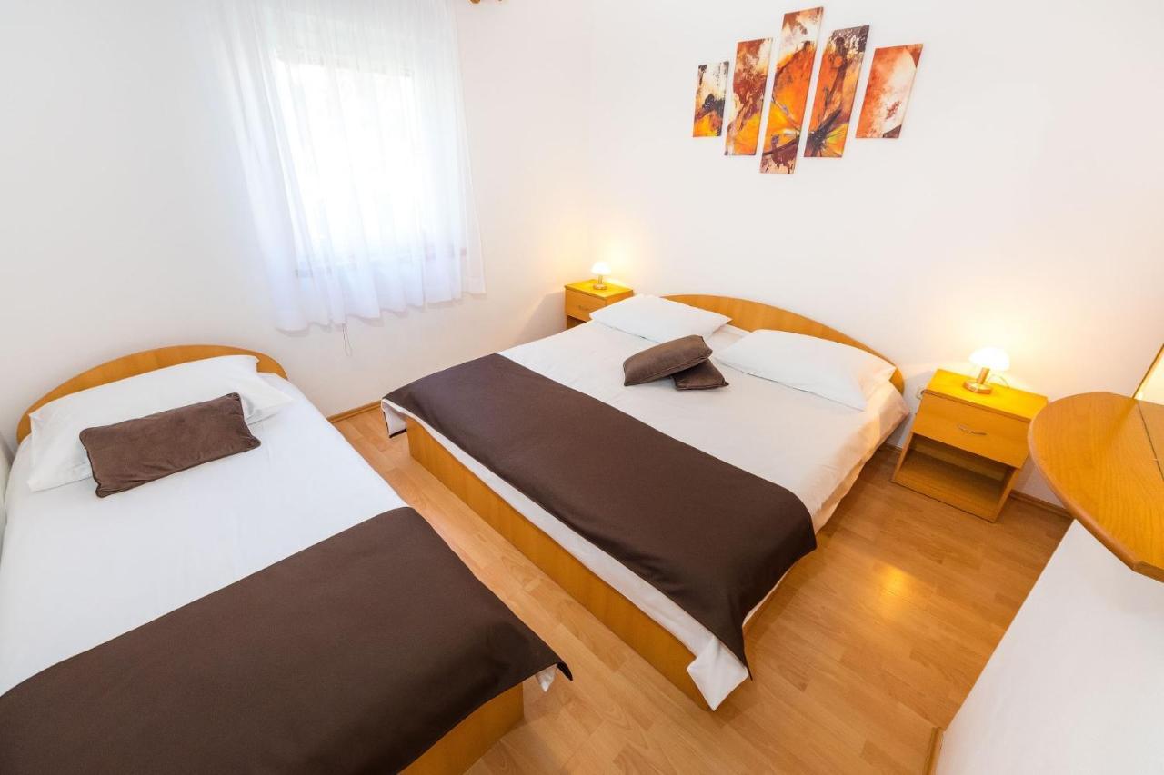 Apartment Vrsi - Mulo 5951A Buitenkant foto
